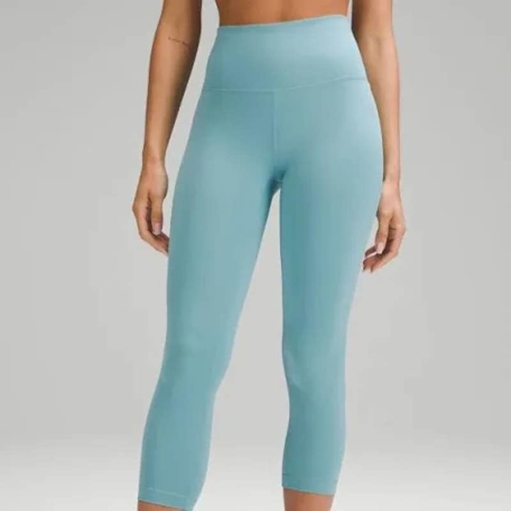 Lululemon Wunder Train HR Crop 23" 8 NWT